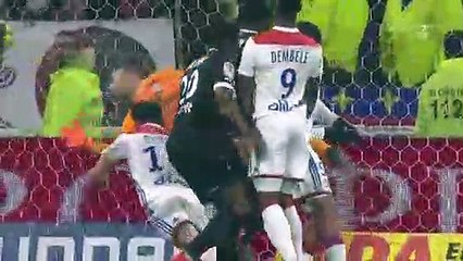 Lyon 2-1 Guingamp Résumé et buts