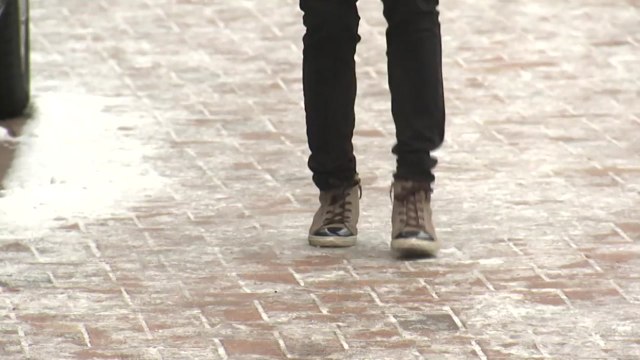 [날씨] 눈 그치고 차차 맑아져...낮부터 찬 바람 / YTN