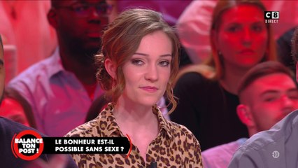 Lily-Rose, asexuelle explique à Cyril Hanouna son bonheur sans sexe