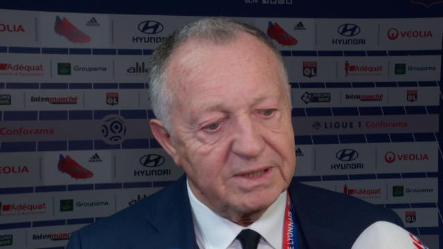 8es - Aulas : Il y a eu des échanges avec Éric Abidal