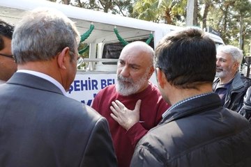 Oyuncu Mustafa Avkıran'ın Babası, Antalya'da Toprağa Verildi