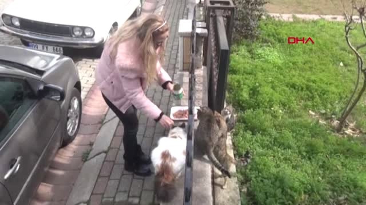 Aydın Kadın Muhtar Adayı, Seçilirse Maaşının Bir Kısmıyla Öğrencilere Burs Verecek