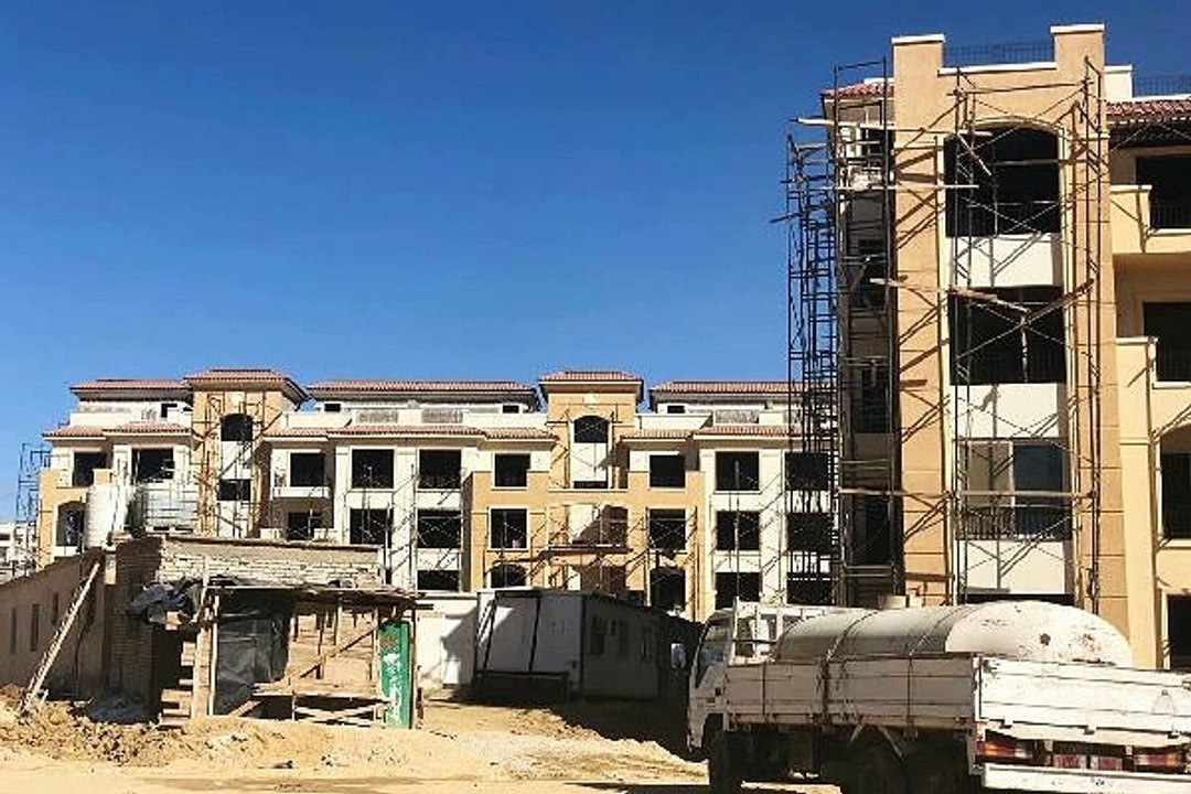 شقة للبيع فى ستون ريزيدنس 200 متر التجمع جاهزة للاستلام