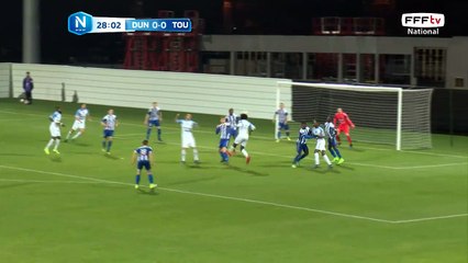 Tête de ZOLA sur ce corner