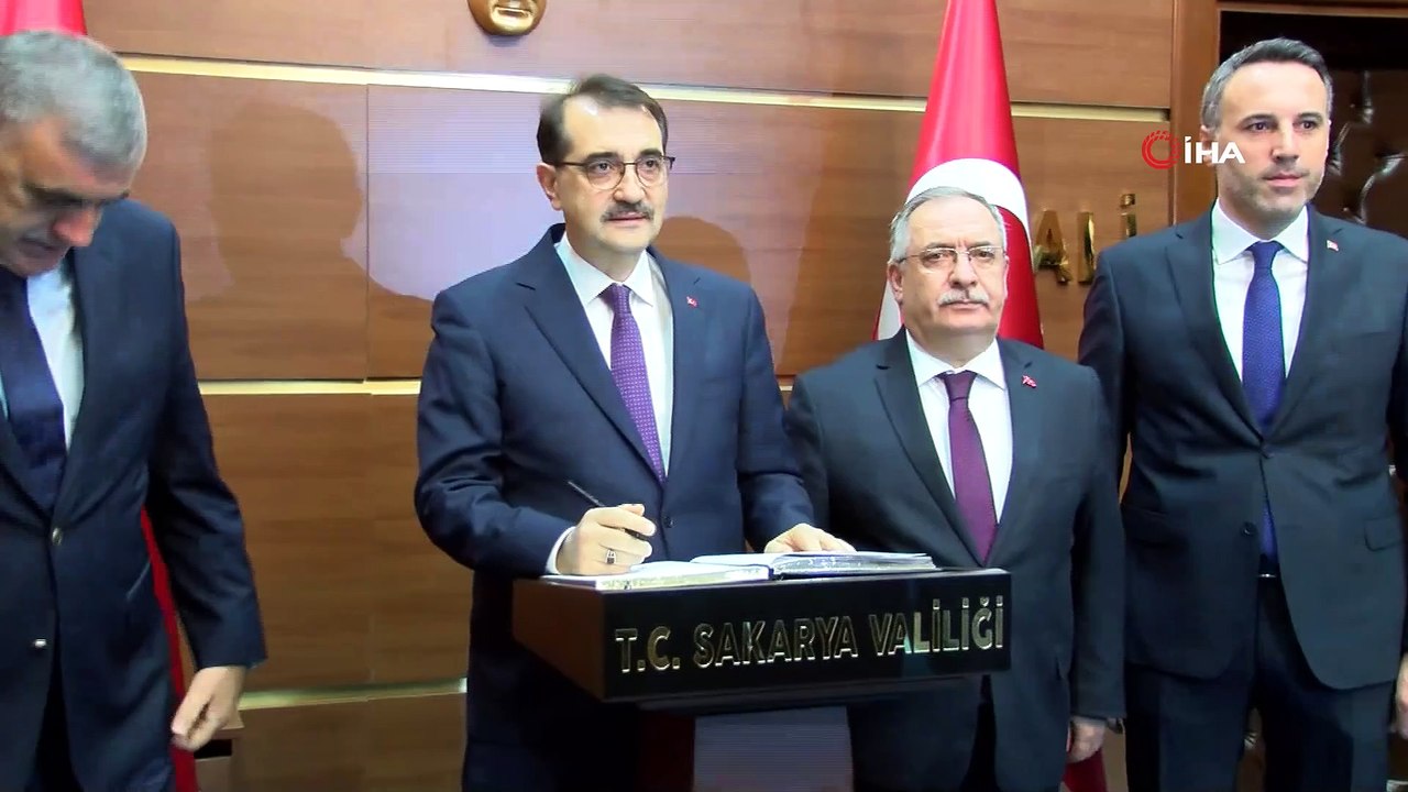 Bakan Fatih Dönmez Sakarya Valiliğini ziyaret etti