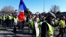 Gilets jaunes : un cortège en hommage à Denis, tué sur un barrage