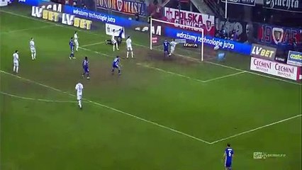 Polonya'da inanılmaz pozisyon! İki kez kaçırdı, üçüncüde...