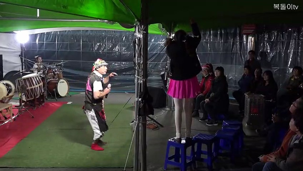 트로트가수 뺨치는 노래실력 봉우리공연단 최고봉품바