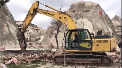 Kapadokya'da Otel Yıkımları Yeniden Başladı