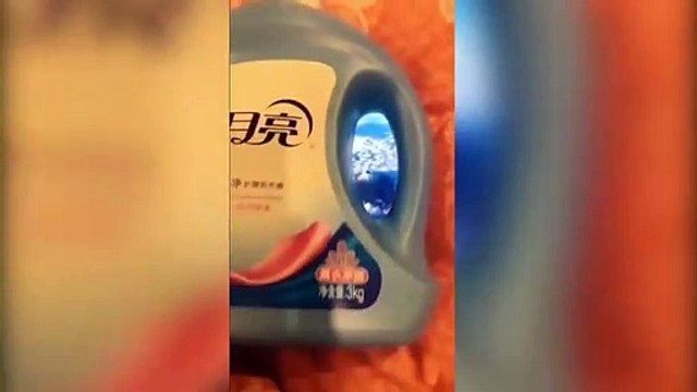 Le challenge prétendre être dans un avion est devenu viral en Chine