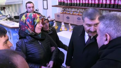 Sağlık Bakanı Koca, esnaf ziyaretlerinde bulundu - AĞRI
