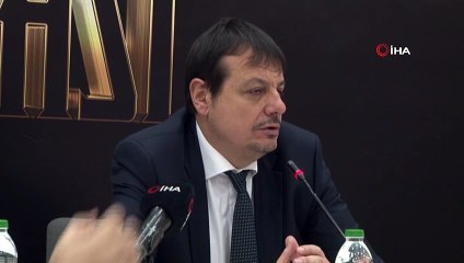 Ergin Ataman: “Türk basketbolunun nasıl bu duruma geldiğinin sorgulanması lazım”