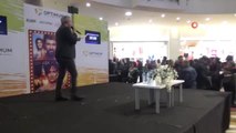 Bir Aşk İki Hayat'ın İzmir Galasında Başrol Oyuncuları Bergüzar Korel ve Engin Akyürek Sevgi Seli...