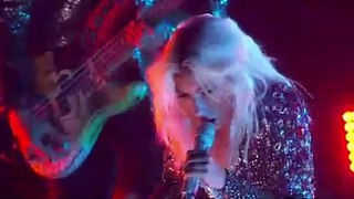 Grammy Awards 2019 Performances  Lady Gaga & Mark Ronson – “Shallow”