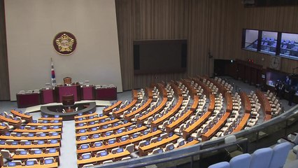 국회 개점휴업 끝내고 문 열까?...한국당 2차 토론회 황·오·김 공방 / YTN