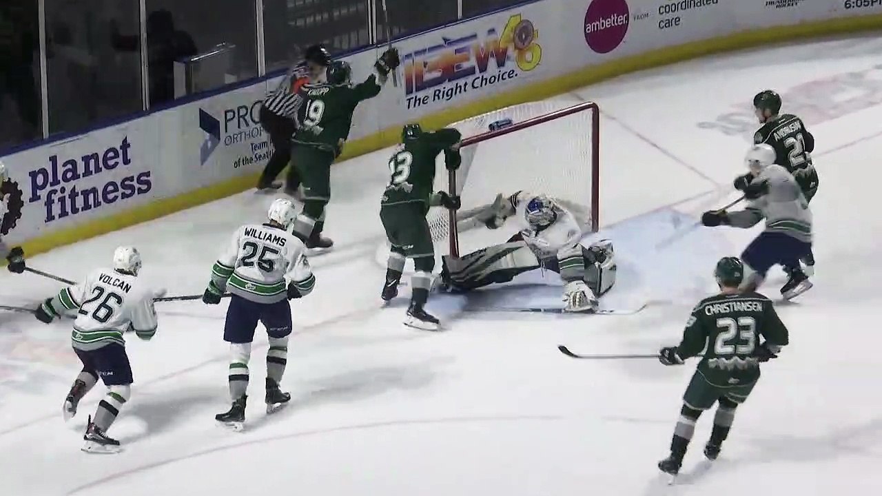 WHL Everett Silvertips at Seattle Thunderbirds