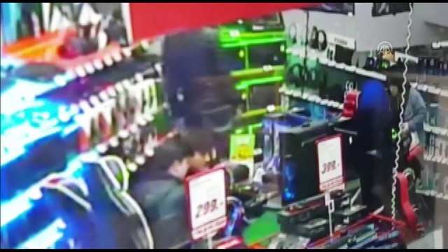 Alarmların çalmasını naylon ve alüminyum folyo ile engellemişler - ANKARA