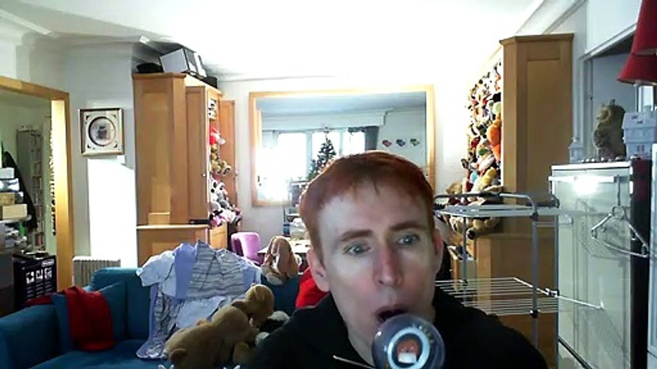 Wiwi égratigne "the village green preservation society" des Kinks