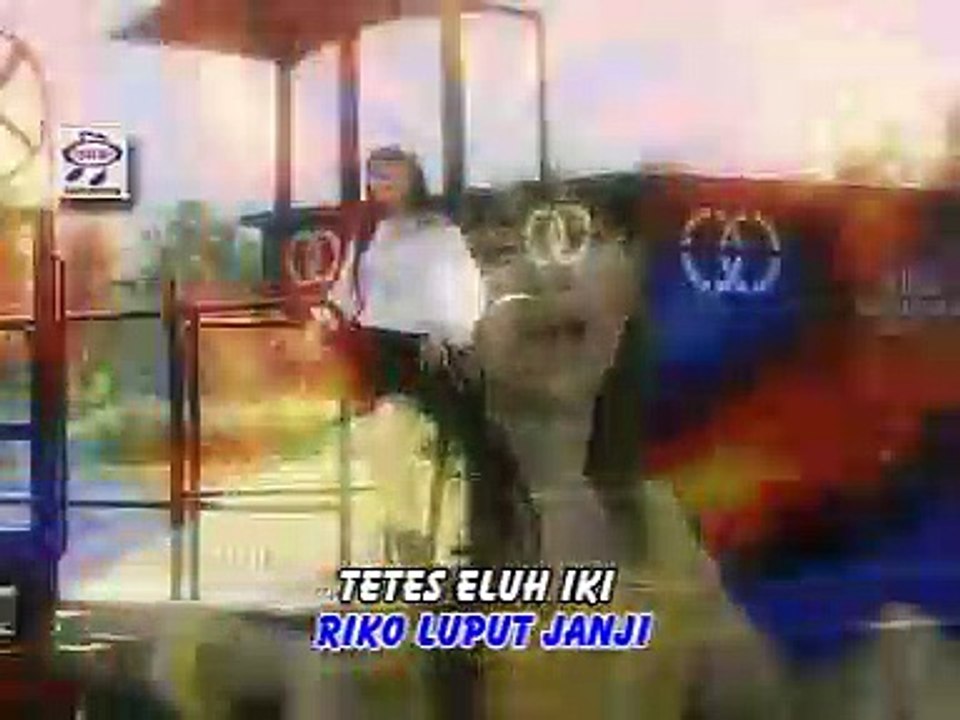Dewi Rosalinda - Sing Nerimo [Official Music Video]