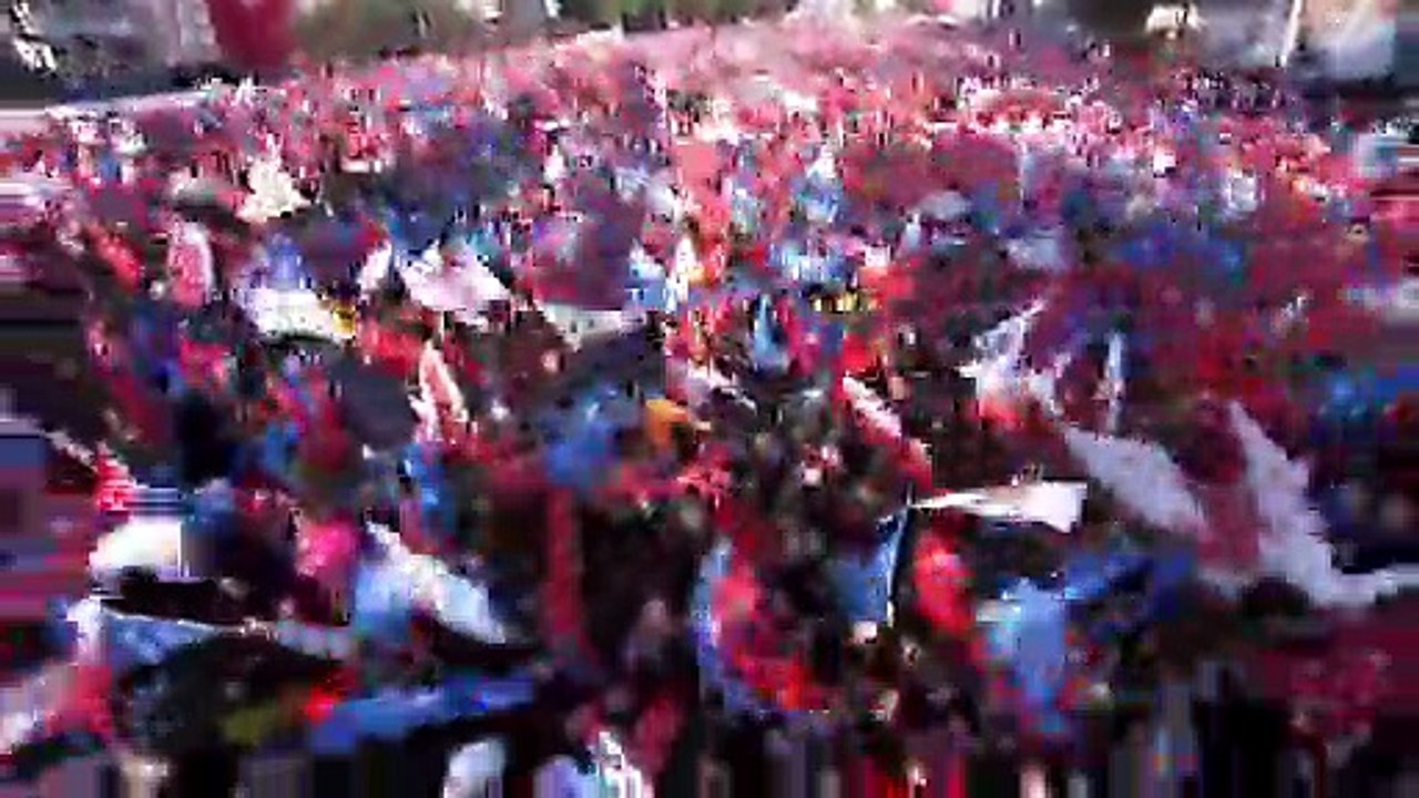 Cumhurbaşkanı Erdoğan, partisinin mitinginde seçim şarkısına eşlik etti - BALIKESİR