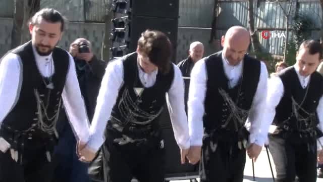 AK Parti Ataşehir Belediye Başkan Adayı İsmail Erdem, Trabzonluların Hamsi Şöleni'ne Katıldı