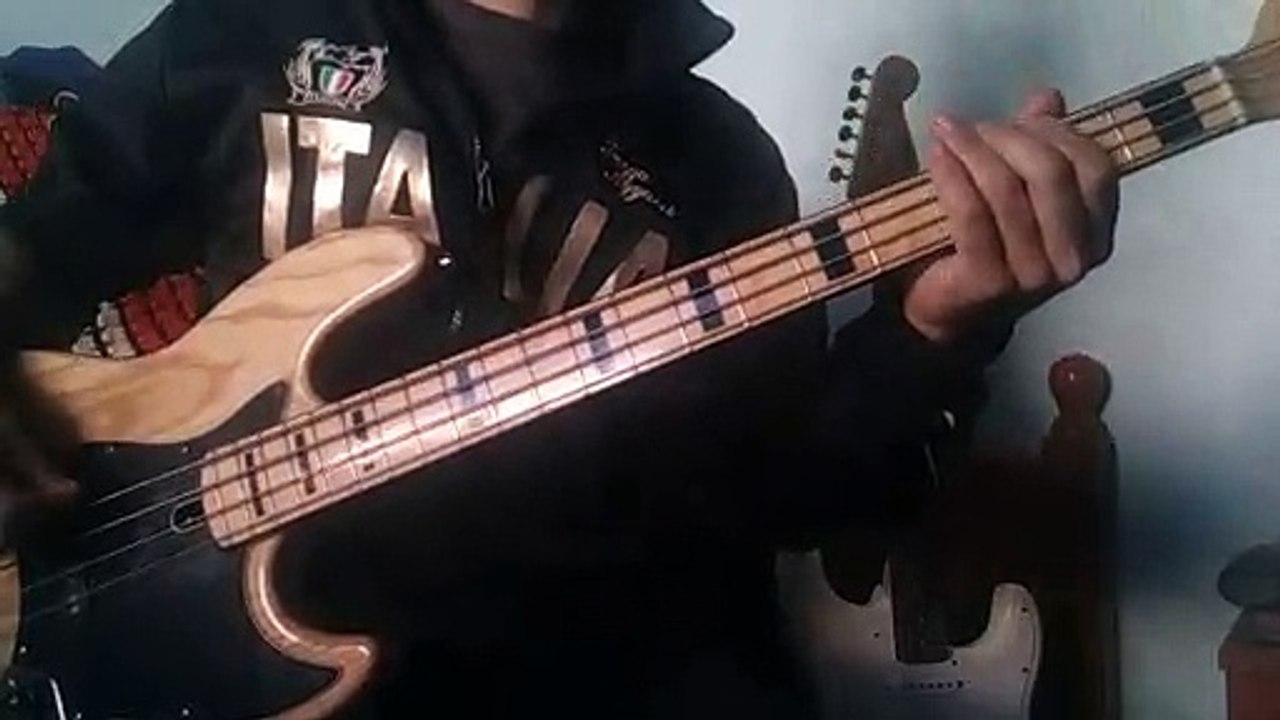 Box Car Racer - I Feel So (Cover Bass)