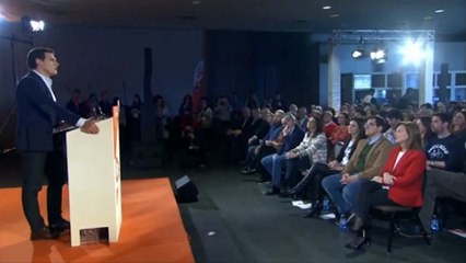 Rivera: "no entregar las llaves del país a quien lo liquida"