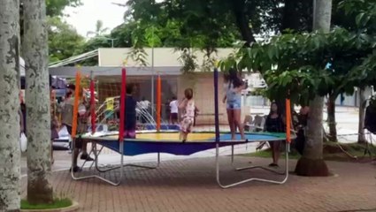 Avenida Brasil é fechada para realização do 'Calçadão-Fechadão'