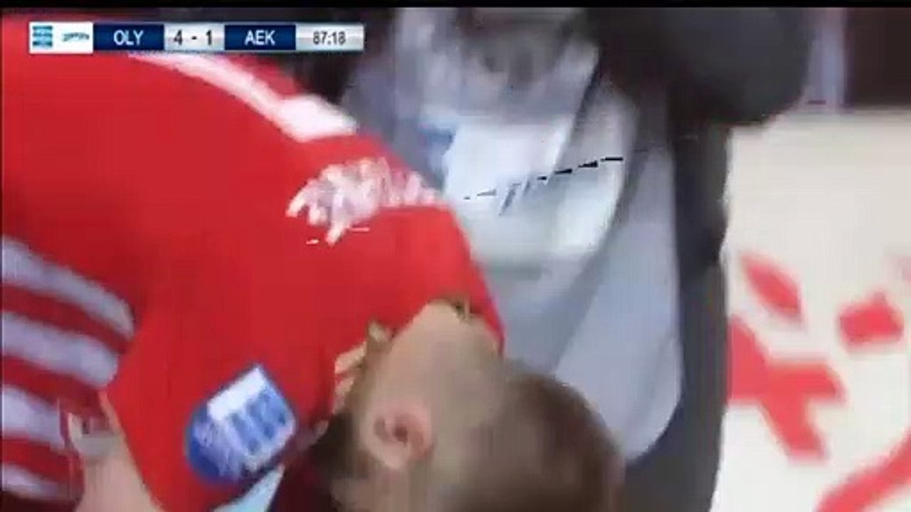 Το Δεύτερο γκολ του Φορτούνη - Ολυμπιακός 4-1 ΑΕΚ   17.02.2019 (HD)