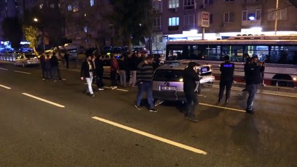 Asker uğurlama konvoyunda trafik kazası: 3 yaralı - İZMİR