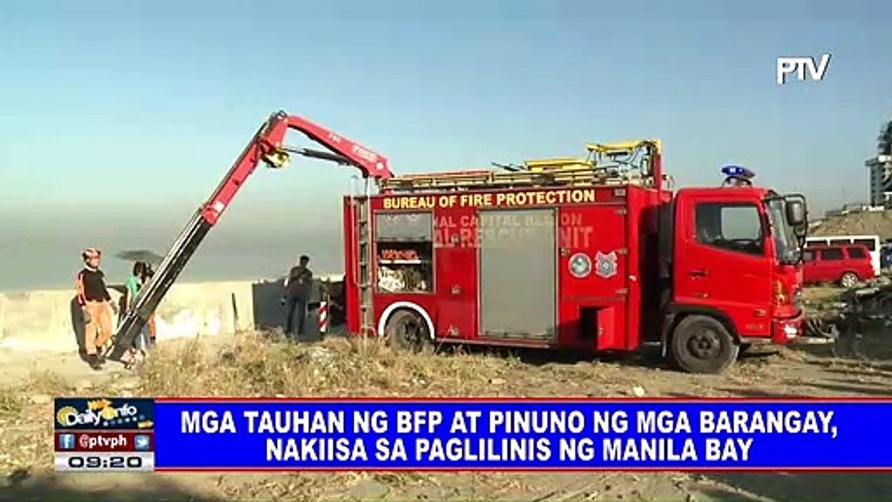 Mga tauhan ng BFP at pinuno ng mga barangay, nakiisa sa paglilinis ng