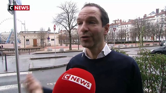 Polémique autour du film Grâce à dieu , en salle mercredi