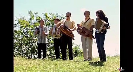 Les Coujous  par le Groupe Couine en Do et Cha Danse
