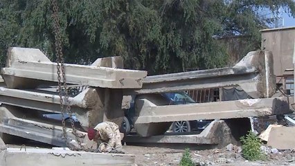 حملة لإزالة الحواجز الخرسانية في بغداد