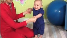 Baby Einstein - Baby's First Moves