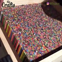Making a Guitar of 1200 colored pencils