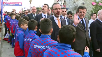 Bakan Kasapoğlu, Altınordu Kulübü Tesisleri'ni ziyaret etti - İZMİR