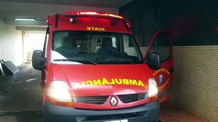 Mulher mordida por cachorro é levada para UPA Tancredo Neves