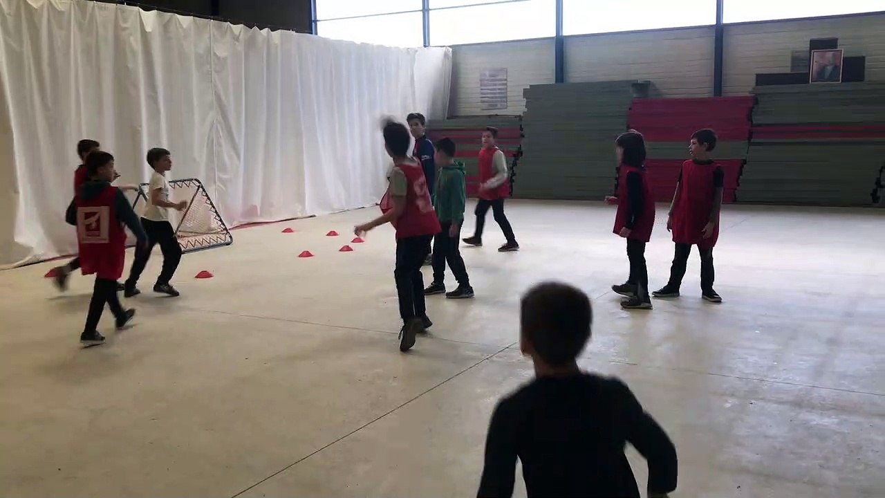 Stage Multisports: Tchouckball