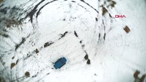 Trabzon Karla Kaplı Yaylada Gezmek İçin 'Paletli Toros' Yaptı
