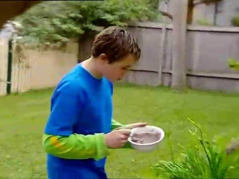 Backyard Science   S1E9   How To Become a Radio Star