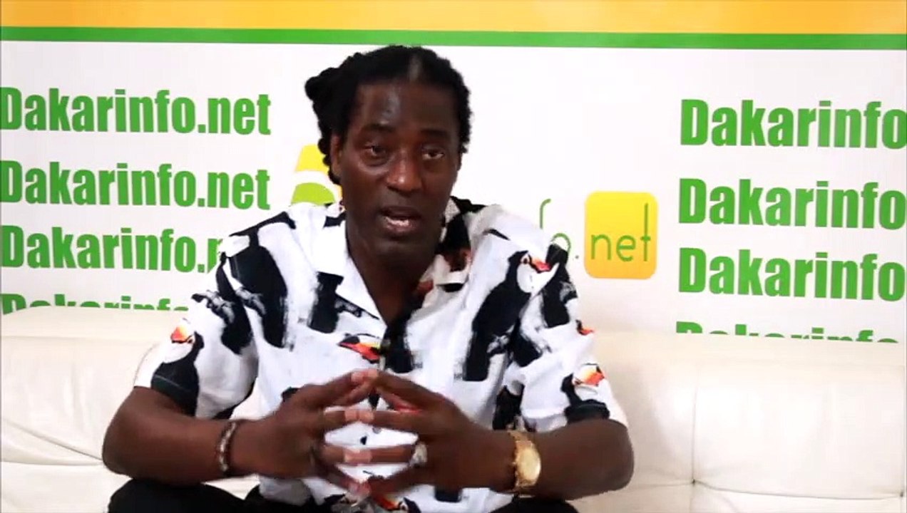 Mame Goor " Macky amoule ayes opposants ayes enemies la ame"