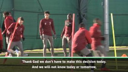 Télécharger la video: Liverpool fans would rather win the Premier League than Champions League - Klopp