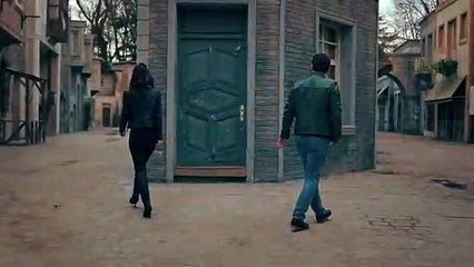 Emre Hancı Feat. Ahmet Selçuk İlkan - Her şeyi Bitirdik