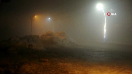 Yüksekova’da dondurucu soğuklar hayatı olumsuz etkiliyor