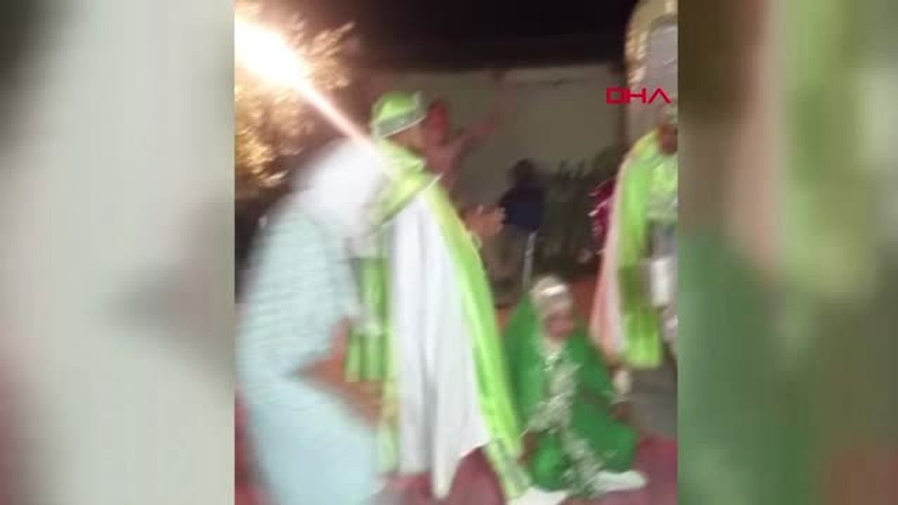 Dha Dış - Düğün Töreninde Gelini Tahttan Düşürdüler