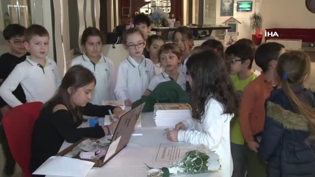 11 Yaşında Kitap Yazdı, Gelirini Lösemili Çocuklara Bağışladı