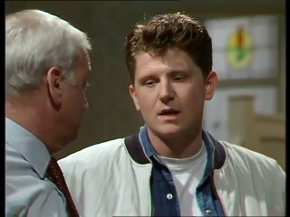 HOME TO ROOST - S04E07 - Leaving