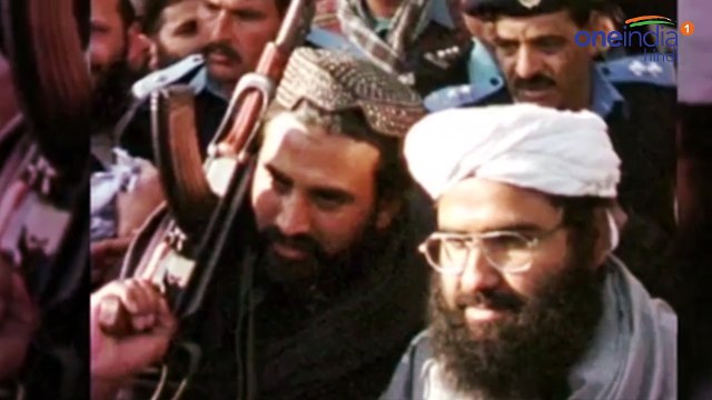 Pulwama हमला: भारतीय सेना का बयान, पुलवामा हमले में Pakistan Army का हाथ |वनइंडिया हिंदी