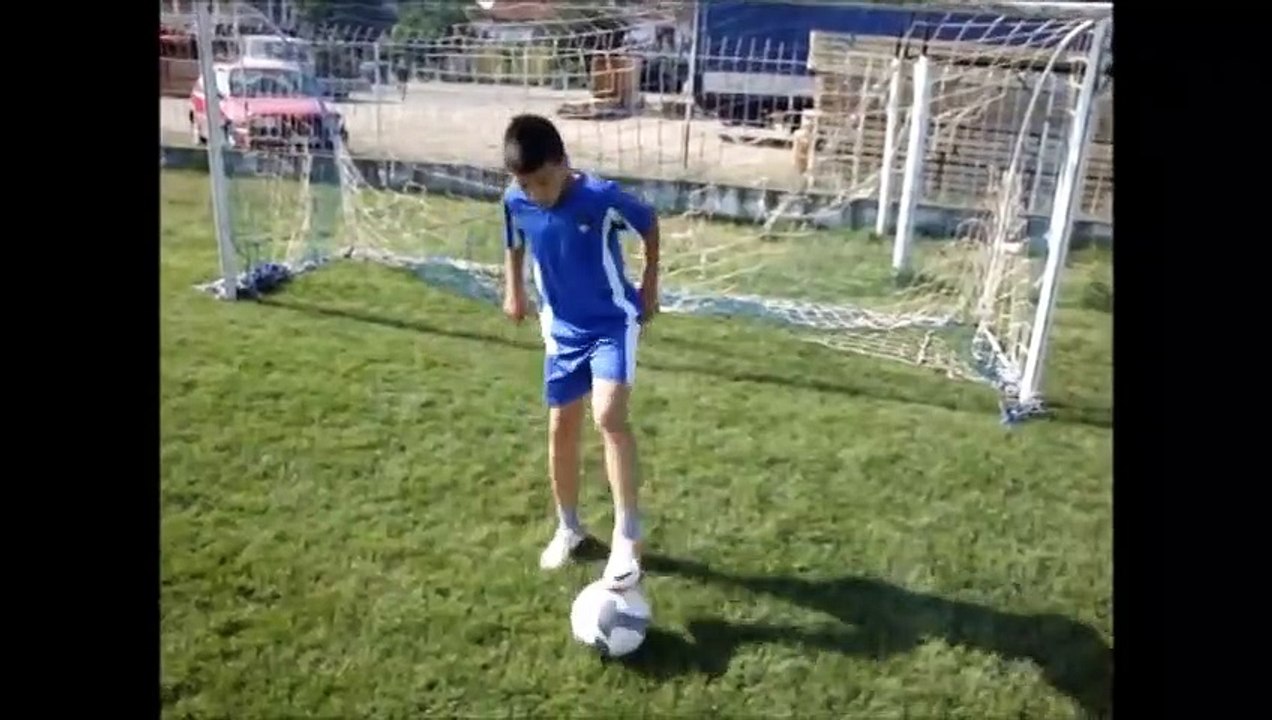 Individualni fudbalski trening Niš - Danijel Randjelov 2003. (10 godina)